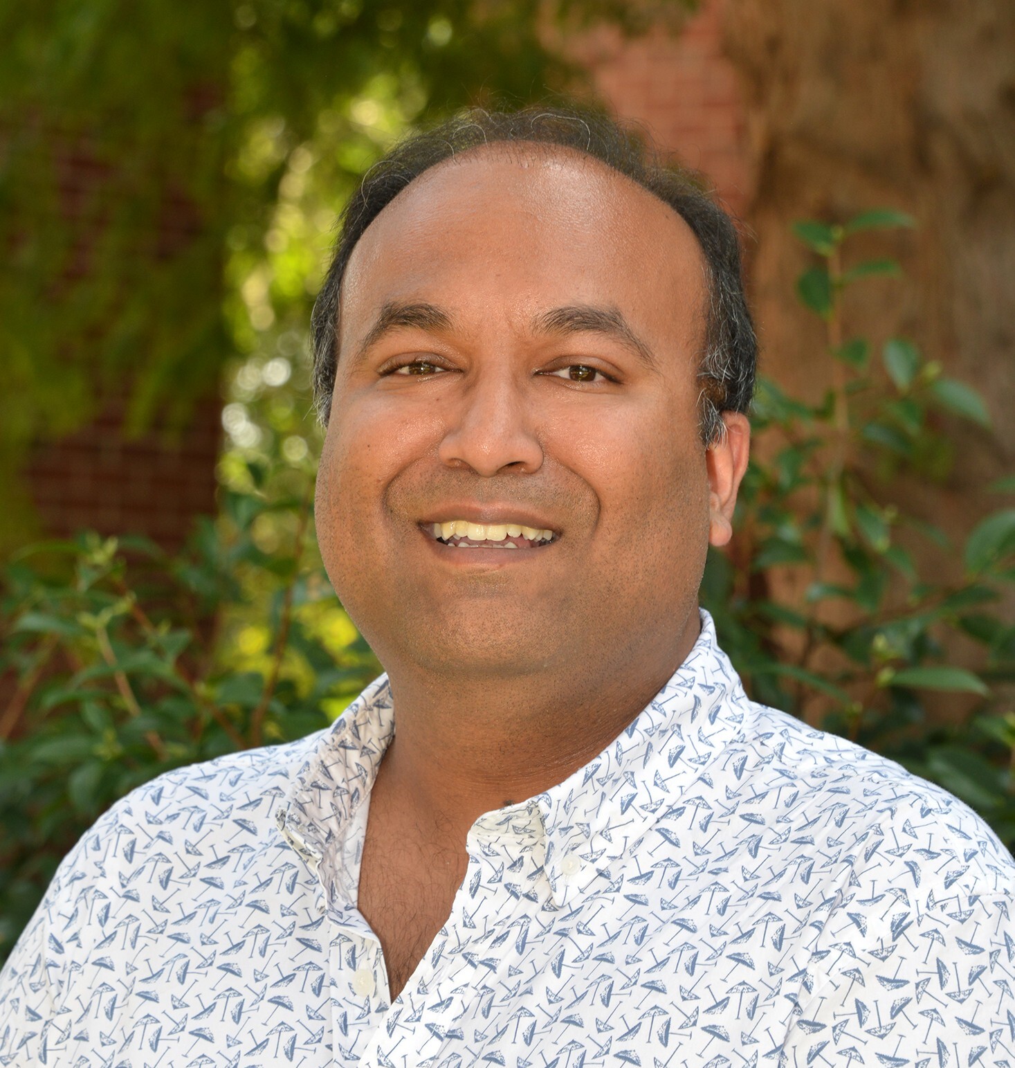 Kanishk KJ headshot-1